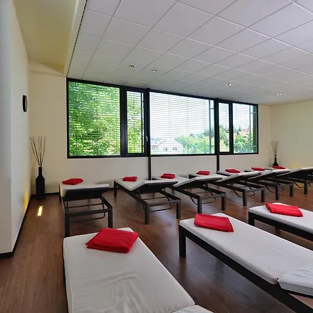 Western Konrad Zuse Hotel 4*